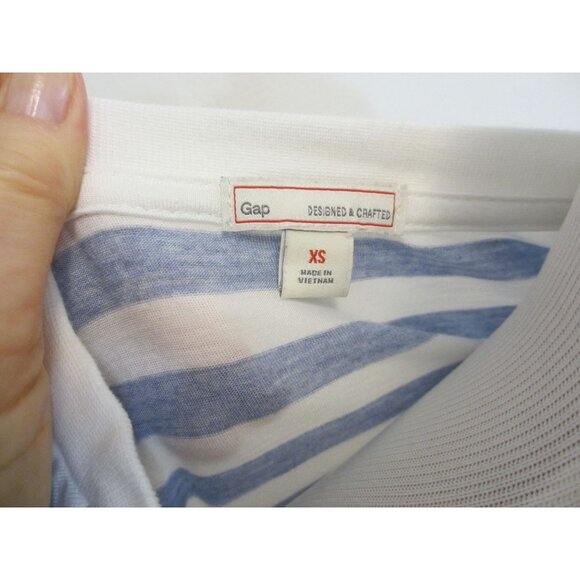 GAP CROP PALE BLUE AND WHITE STRIPED SHORT SLEEVED TSHIRT XS - Picture 5 of 5